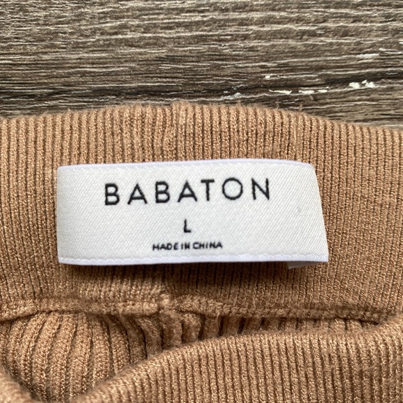 Aritzia Babaton Distill Legging camel/ tan | rubbed knit | split hem - Picture 8 of 14